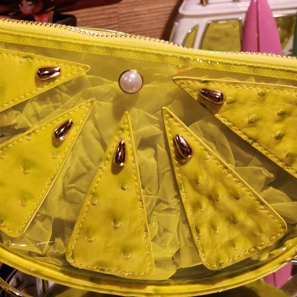 Lime Green Citrus Wristlet Clutch - Transparent Clear NWT - Picture 4 of 7